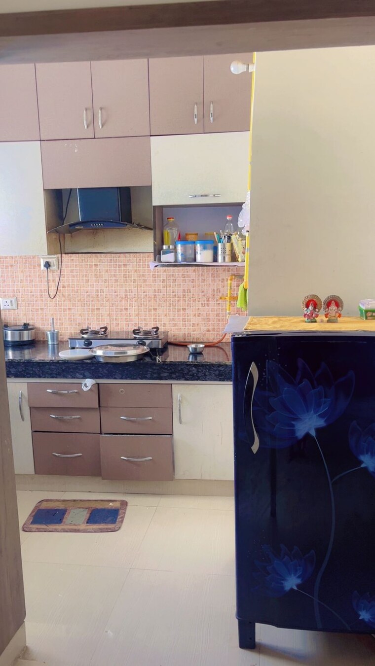Kitchen, gomti nagar 3 Bedroom 1250 Sq.Ft. Apartment In Gomti Nagar Lucknow 9265802