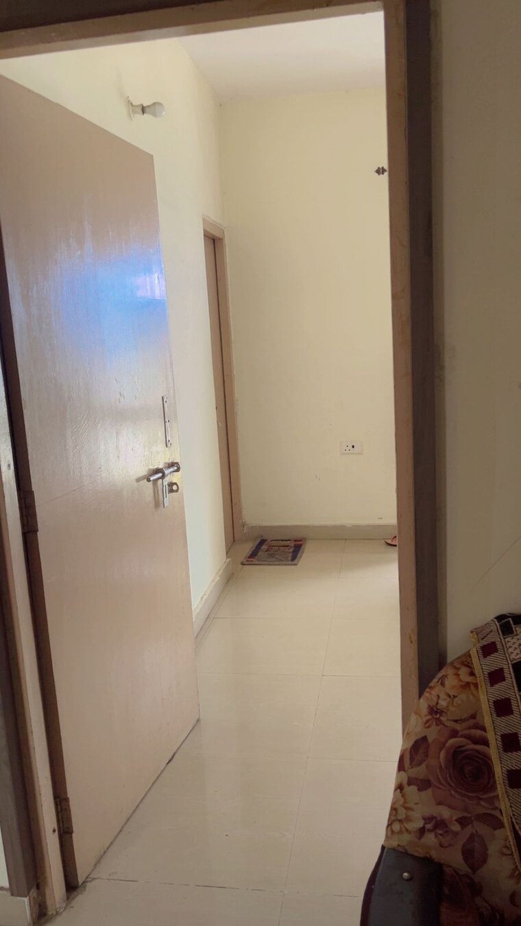 undefined, gomti nagar 3 Bedroom 1250 Sq.Ft. Apartment In Gomti Nagar Lucknow 9265802