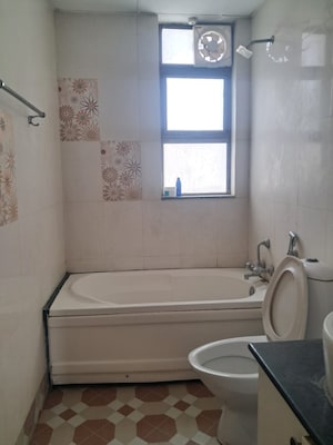 Master Bedroom in 2.5 BHK Apartment at Smart World Gems, Sector 89 – for Rent