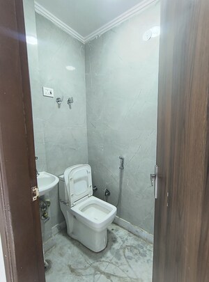 Bathroom in 2 BHK Builder Floor at Govindpuri – for Rent