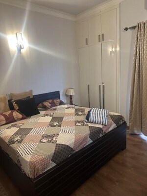 Team Area in 3 BHK Builder Floor at Signature Global Park 4 and 5, Sohna Sector 36 – for Rent