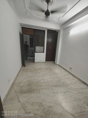 1 BHK Builder Floor For Rent in Saket