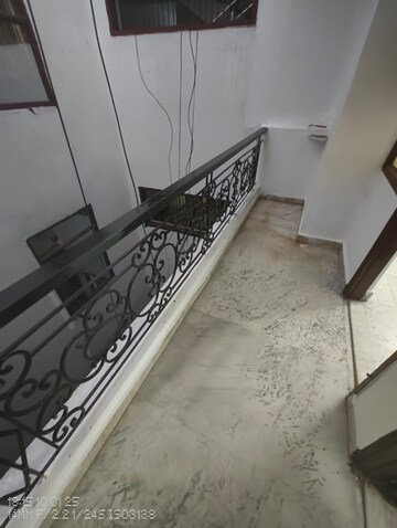 Balcony in 1 BHK Builder Floor at Saket – for Rent