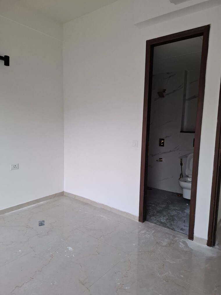 Room, m3m-skywalk 2 Bedroom 1414 Sq.Ft. Apartment In Sector 74 Gurgaon 9266005