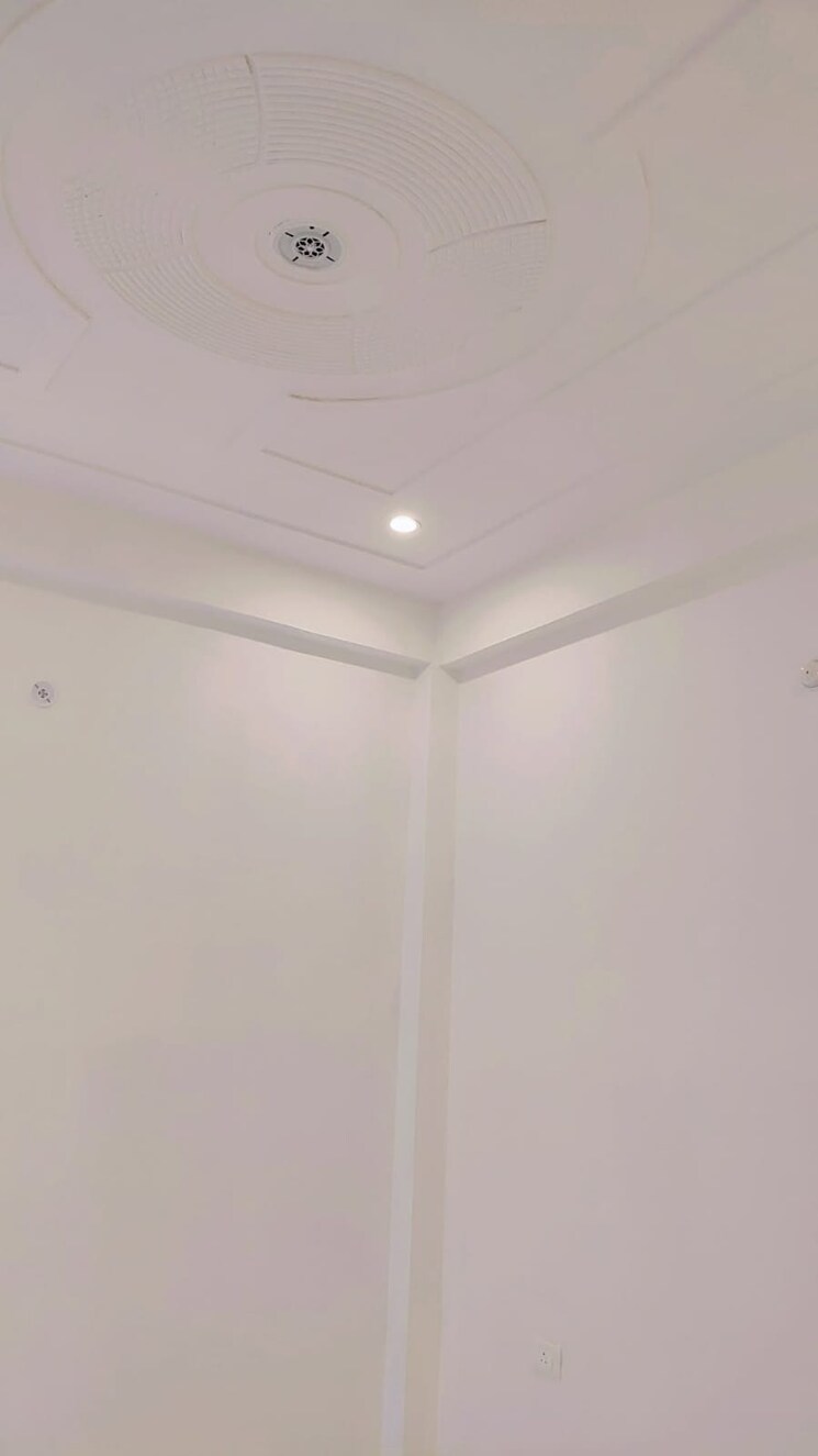 Room, indira nagar 2 Bedroom 2350 Sq.Ft. Independent House In Indira Nagar Lucknow 9266006