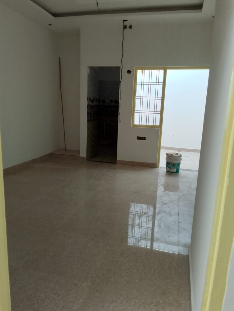 Room, indira nagar 2 Bedroom 2350 Sq.Ft. Independent House In Indira Nagar Lucknow 9266006