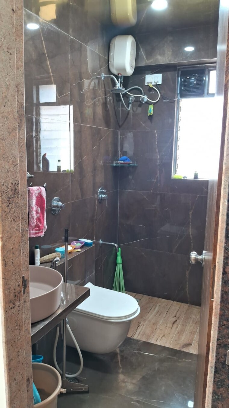 Bathroom, triumph-omkareshwar-chs 2 Bedroom 620 Sq.Ft. Apartment In Borivali East Mumbai 9266028