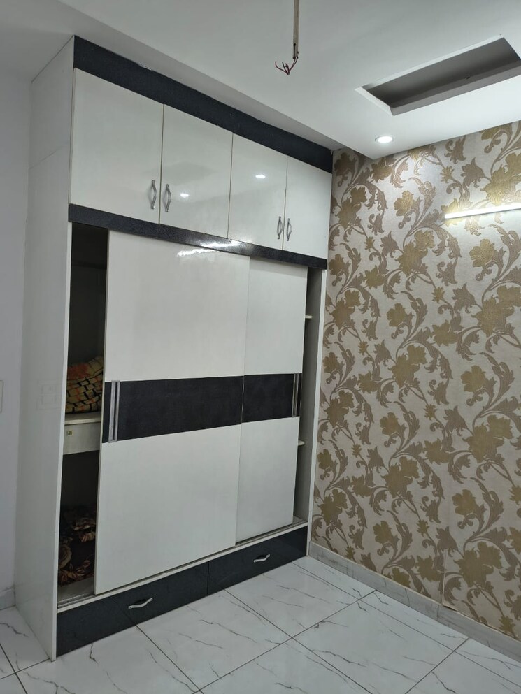 Kitchen, gomti-homes 3 Bedroom 1350 Sq.Ft. Apartment In Nabha Zirakpur 9266045