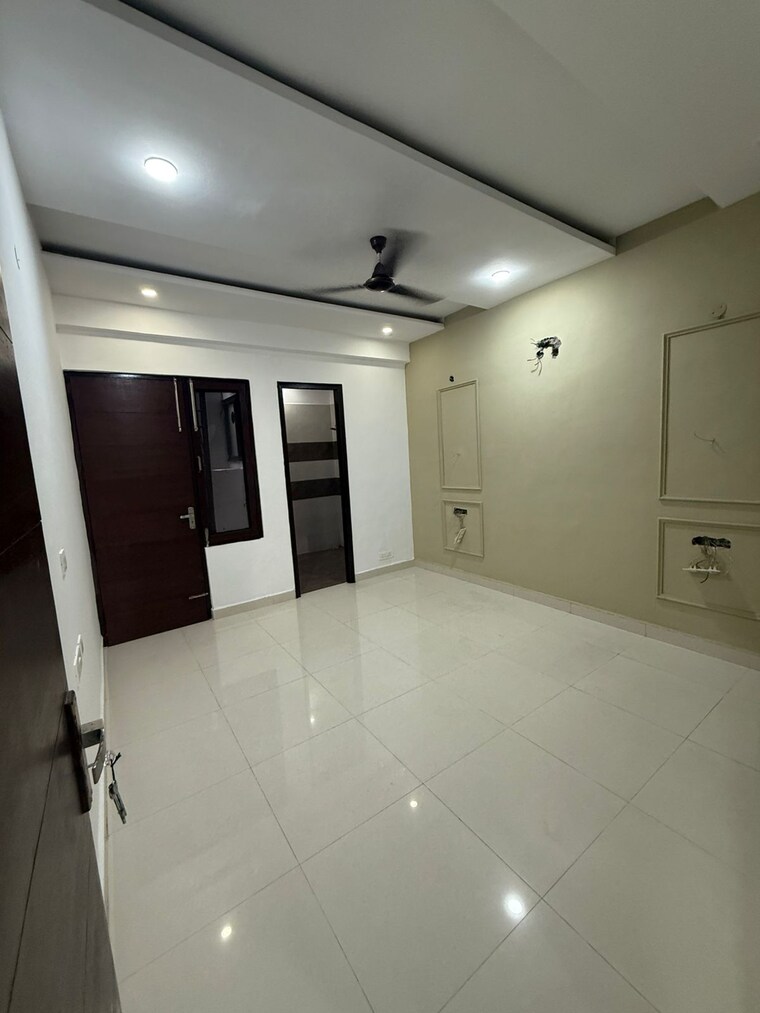 Bathroom, gomti-homes 3 Bedroom 1350 Sq.Ft. Apartment In Nabha Zirakpur 9266045