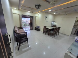 Team Area in 3 BHK Apartment at Cosmos Merry Park, Khopat – for Sale