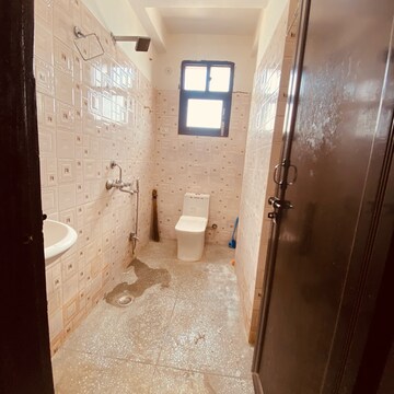 Attached Bathroom in 1 BHK Builder Floor at Chattarpur – for Rent