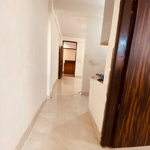 1 BHK Builder Floor For Rent in Chattarpur