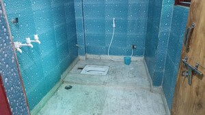 Bathroom in 3 BHK Builder Floor at Vaishali Sector 3a – for Sale