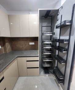 2 BHK Independent House For Sale in Saket