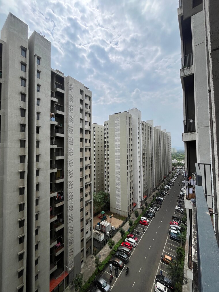Exterior View, lodha-palava-downtown 2.5 Bedroom 1120 Sq.Ft. Apartment In Dombivli East Thane 9266332
