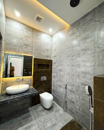 Bathroom in 4 BHK Builder Floor at TDI The Grand Retreat, Sector 88 – for Sale