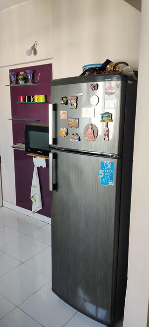 Furnished Amenities in 2 BHK Apartment at Gera Emerald City, Kharadi – for Rent