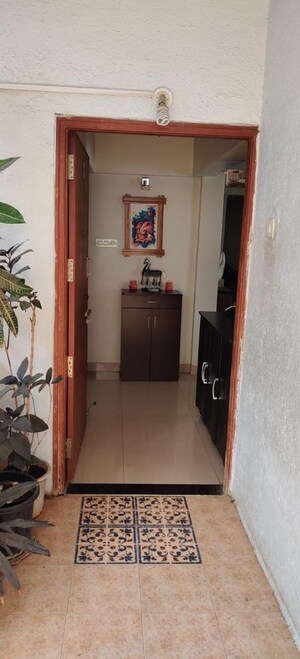 Furnished Amenities in 2 BHK Apartment at Gera Emerald City, Kharadi – for Rent