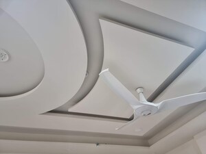 Furnished Amenities in 4 BHK Apartment at Saya Gold Avenue, Vaibhav Khand – for Rent