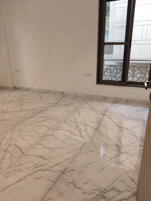 Room in 3 BHK Builder Floor at Greater Kailash I – for Sale