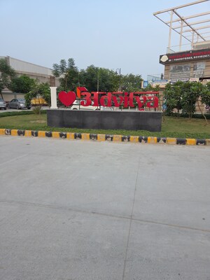 2 BHK Apartment For Rent in Advitya Homes, Sector 143