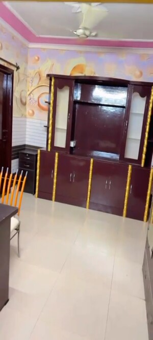 Furnished Amenities in 3.5 BHK Builder Floor at BPTP Park Elite Floor II, Sector 75 – for Rent