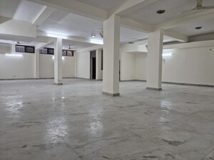 Room in 3 BHK Builder Floor at Gulmohar Park – for Rent