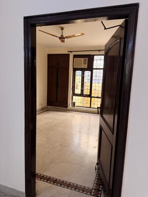 Room in 3 BHK Builder Floor at Gulmohar Park – for Rent