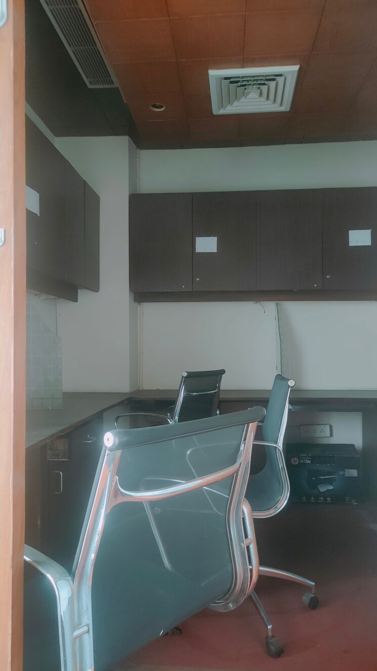 undefined, supertech-shopprix-mall-vaishali Commercial Office Space 200 Sq.Ft. In Vaishali Sector 5 Ghaziabad 9266685