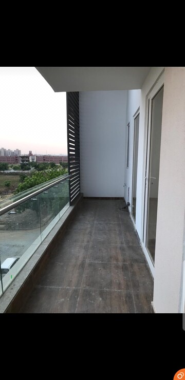 Balcony in 3 BHK Builder Floor at Puri Kohinoor, Sector 89 – for Sale