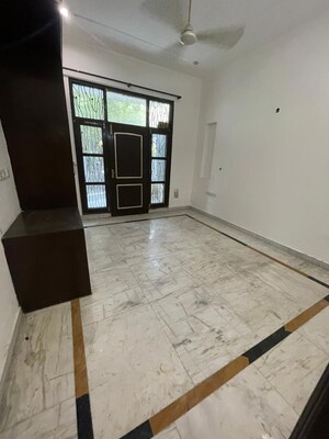 3.5 BHK Builder Floor For Rent in Gardenia Glory, Sector 46