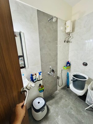 Bathroom in 1 BHK Apartment at Goregaon Vivan, Goregaon West – for Rent