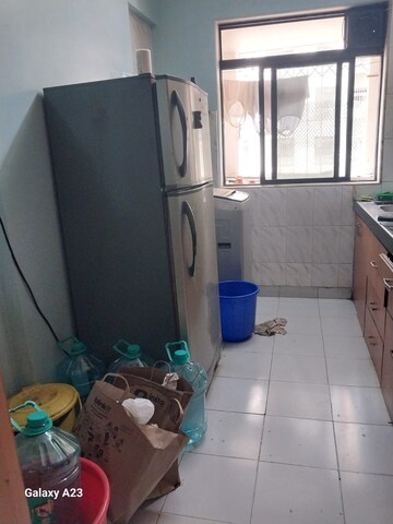 Bathroom in 2.5 BHK Apartment at Harshail Flamingo Apartments, Malad West – for Rent