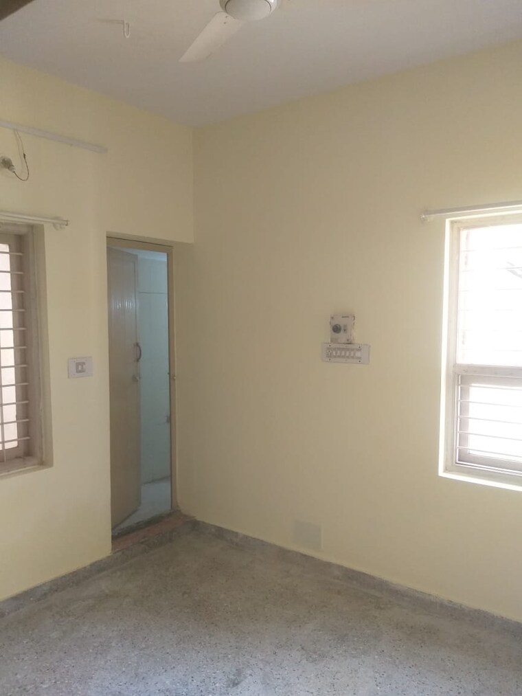 Room, battarahalli 2 Bedroom 1000 Sq.Ft. Independent House In Battarahalli Bangalore 9266735