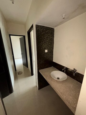 Team Area in 3.5 BHK Apartment at Shah Heights, Kharghar – for Rent