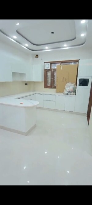 Kitchen in 4 BHK Builder Floor at BPTP Park Elite Floors, Sector 85 – for Sale