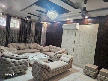 Living Room in 6+ BHK Independent House at Sector 11 – for Sale