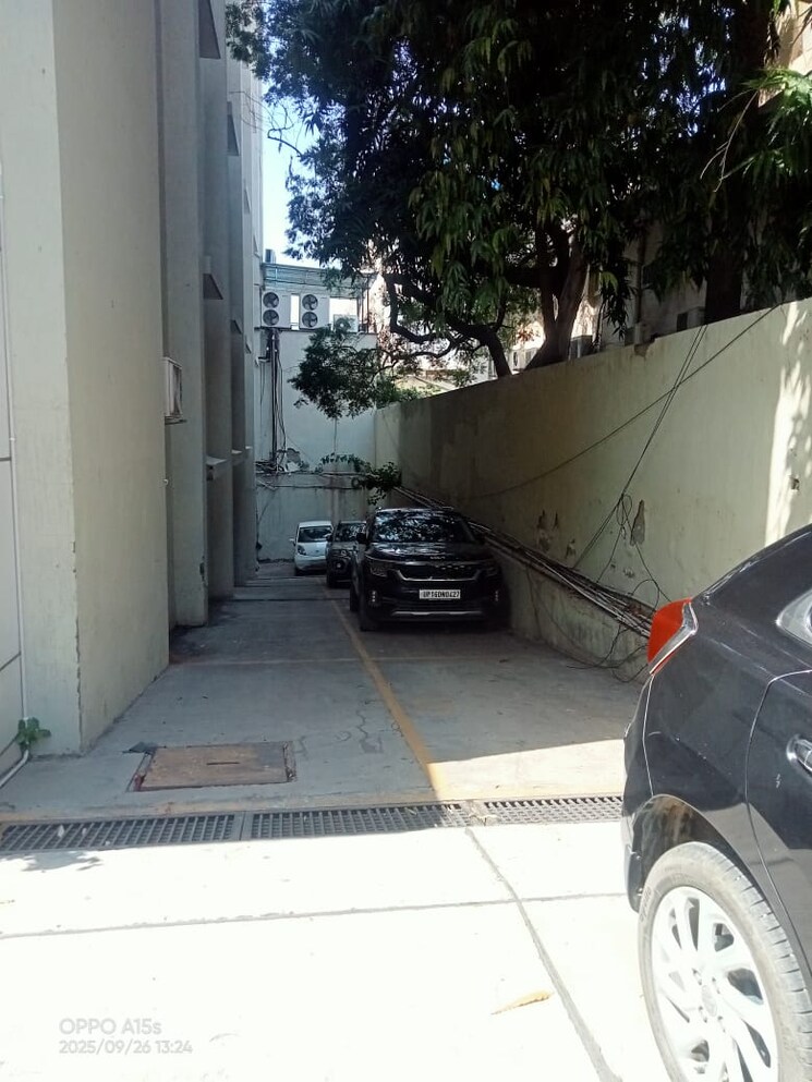 Exterior View, sector 3 Commercial Office Space in IT/SEZ 20000 Sq.Ft. In Sector 3 Noida 9266821