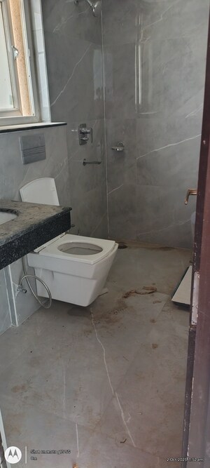 Bathroom in 3 BHK Apartment at Rishita Manhattan, Gomti Nagar – for Rent