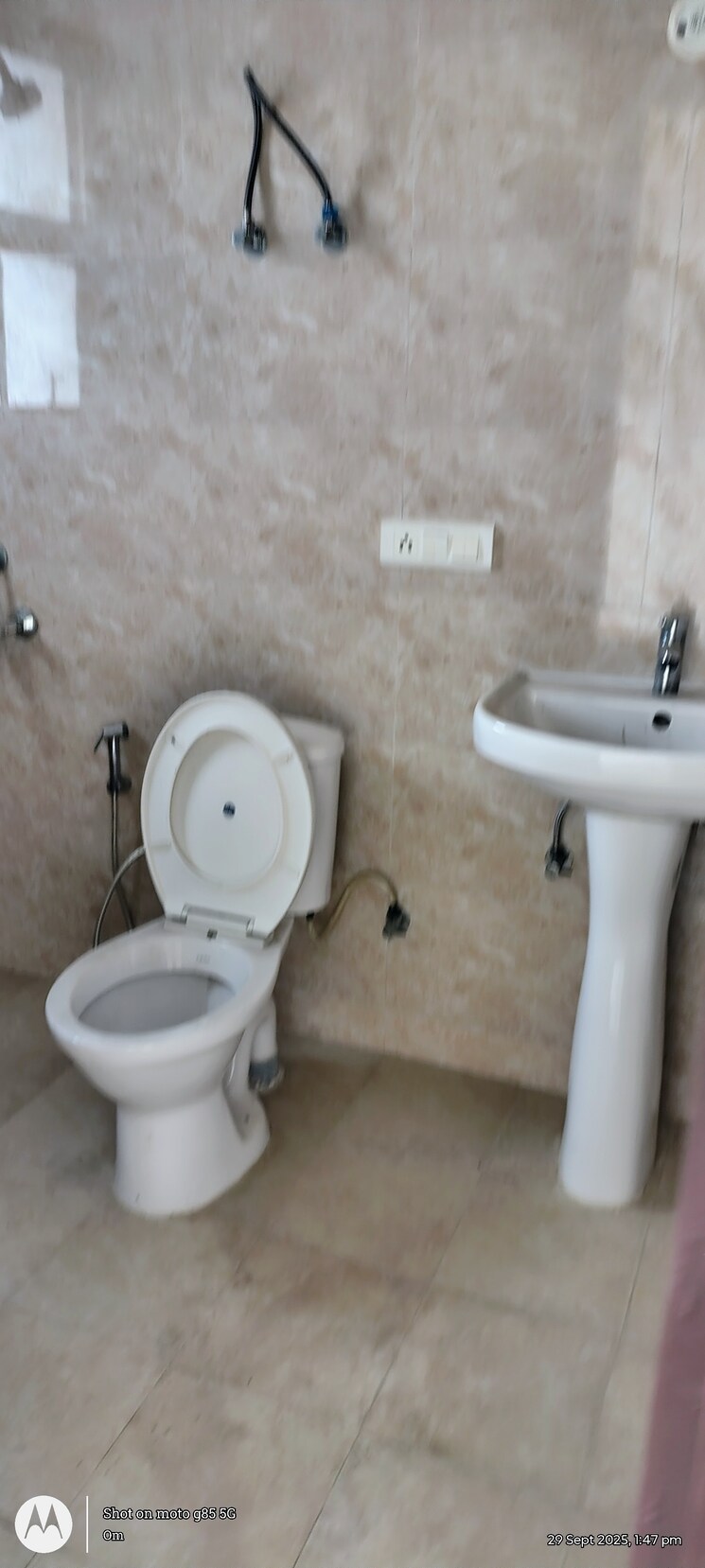 Bathroom, rishita-manhattan 3 Bedroom 1375 Sq.Ft. Apartment In Gomti Nagar Lucknow 9266897