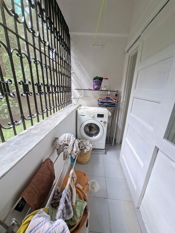 Balcony in 1 BHK Apartment at Bandra West – for Rent