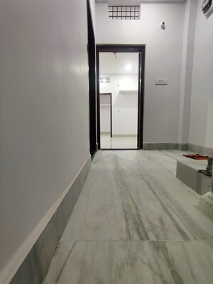 Room in 3 BHK Apartment at Kankarbagh – for Rent