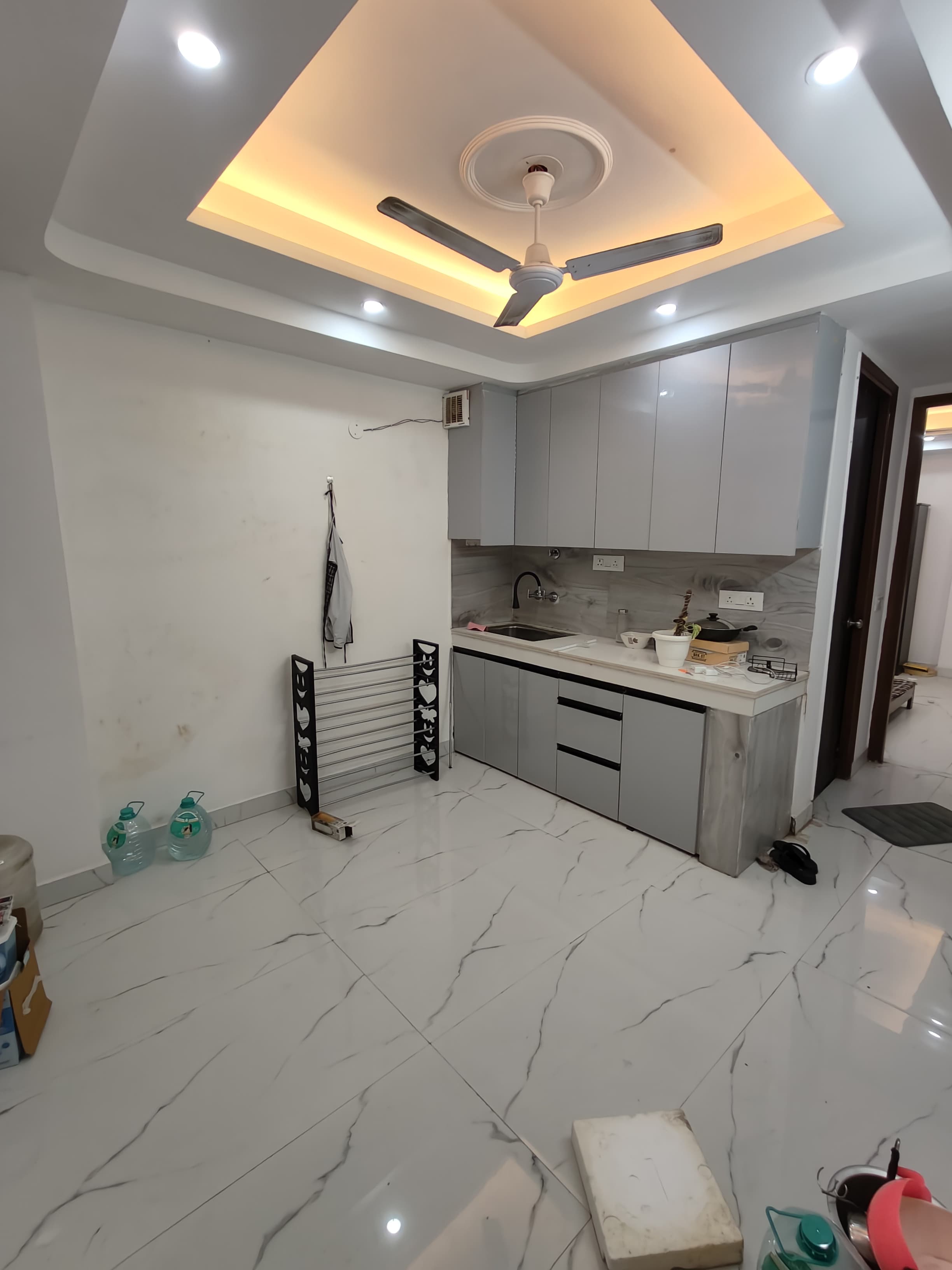 2 BHK Builder Floor For Rent in Saket