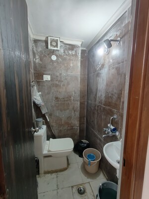Bathroom in 2 BHK Builder Floor at Saket – for Rent