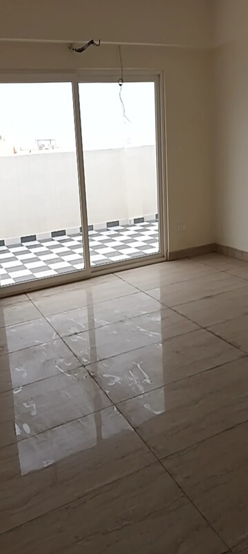 5 BHK Penthouse For Sale in Oxirich Square One, Indrapuram