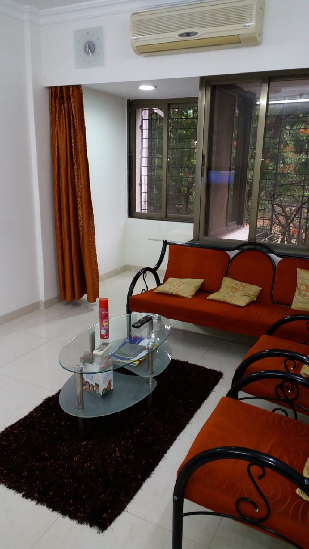 1 BHK + Pooja Room Apartment For Rent in Bandra West