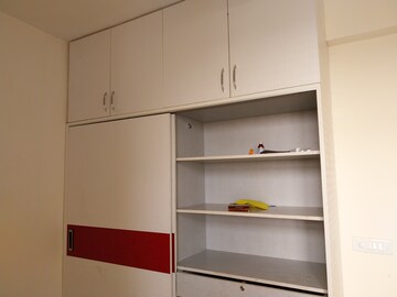  2 BHK Apartment at Shree Vardhman Mantra, Sector 67 – for Rent