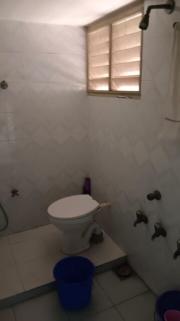 Bathroom in 4 BHK Villa at Satellite – for Rent