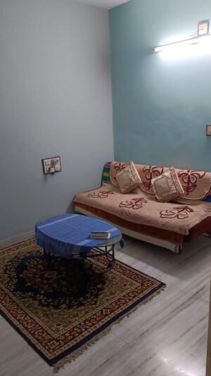 Bedroom in 4 BHK Villa at Satellite – for Rent