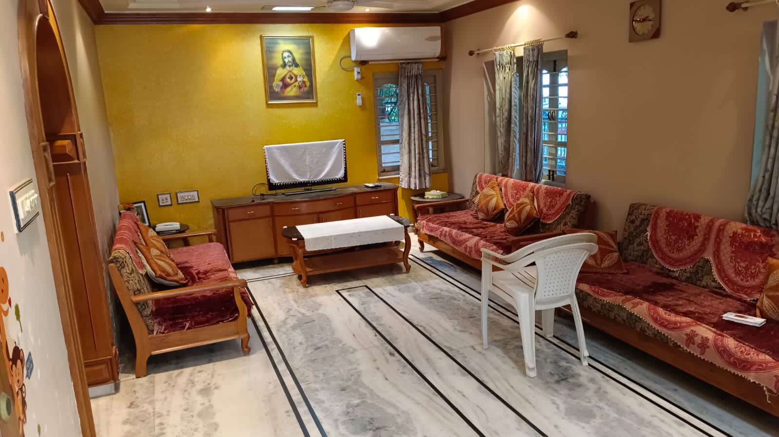 4 BHK Villa For Rent in Bunglow For Rent 